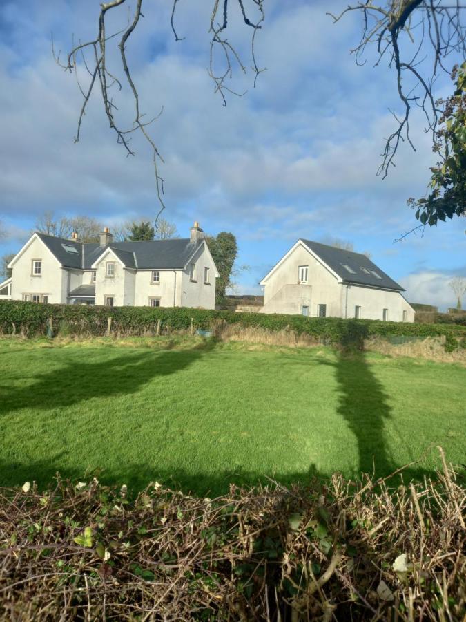 Lakeland Lodge Derrylin Exteriör bild